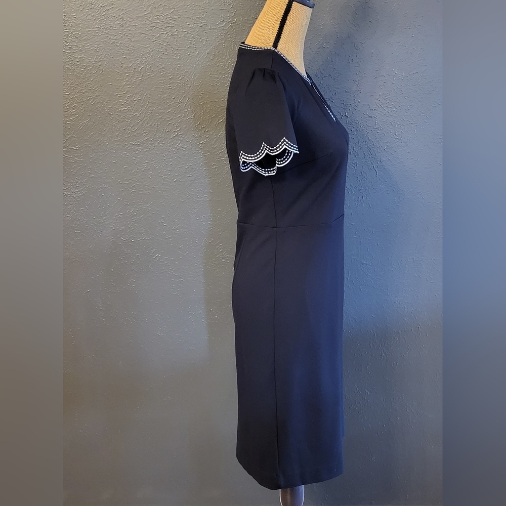 Ann Taylor Size 2 Black Knit Fitted Short Sleeve Dress - Picture 3 of 11
